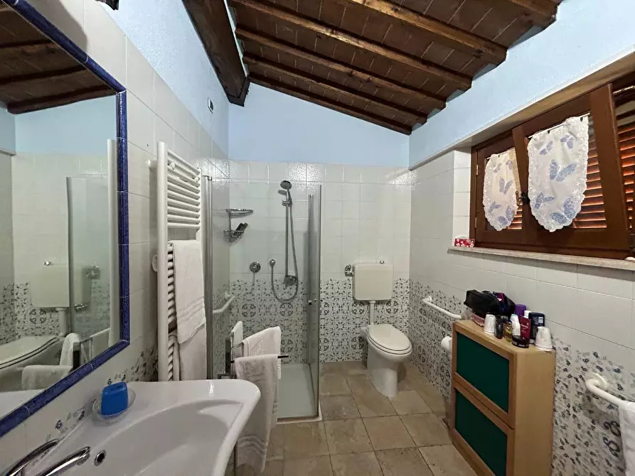 Immagine 28 di Albergo/B&B/Residence in vendita  a Siena