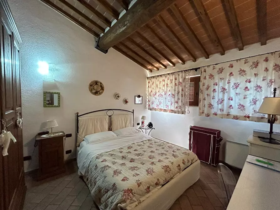 Immagine 34 di Albergo/B&B/Residence in vendita  a Siena
