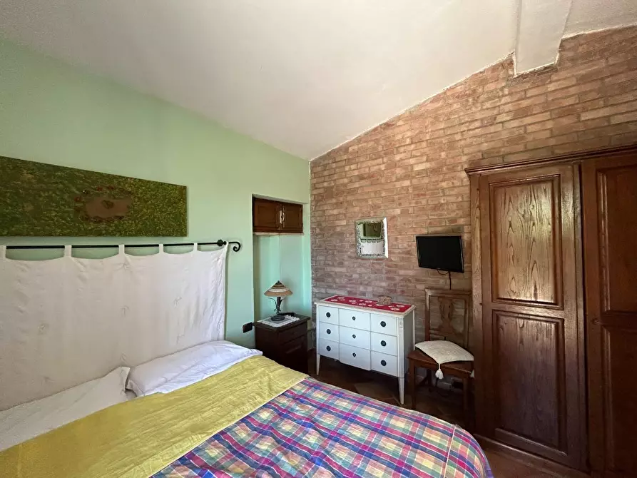 Immagine 20 di Albergo/B&B/Residence in vendita  a Siena