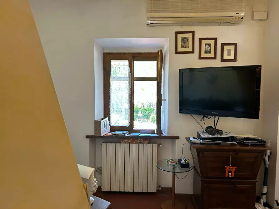 Immagine 23 di Albergo/B&B/Residence in vendita  a Siena