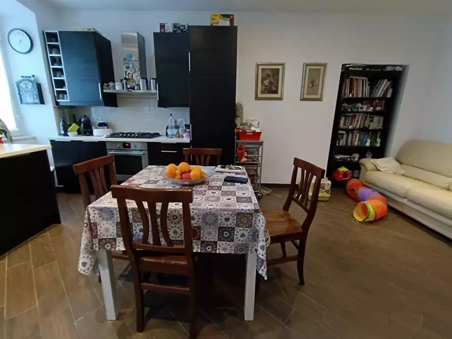 Immagine 6 di Appartamento in vendita  a Carrara