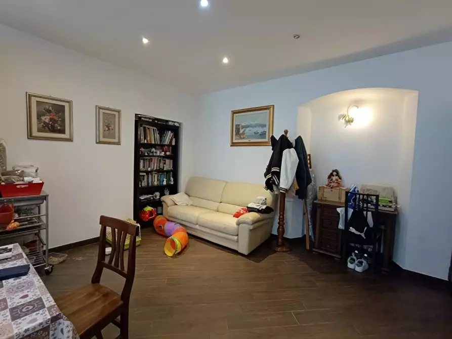 Immagine 4 di Appartamento in vendita  a Carrara