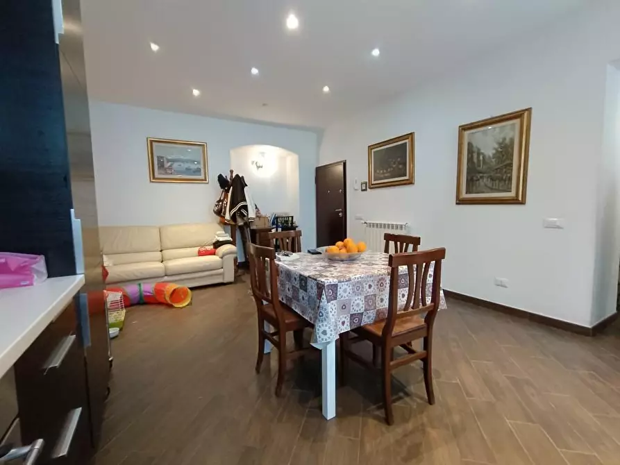 Immagine 14 di Appartamento in vendita  a Carrara