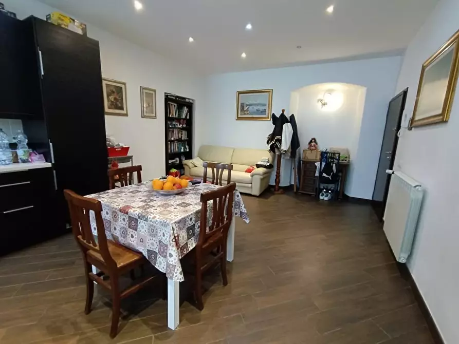 Immagine 9 di Appartamento in vendita  a Carrara