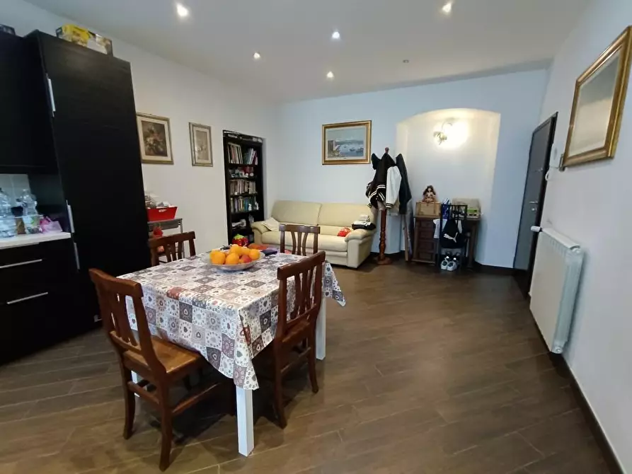 Immagine 7 di Appartamento in vendita  a Carrara