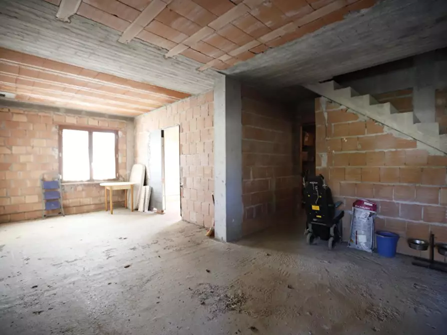 Immagine 18 di Casa bifamiliare in vendita  a Orciano Pisano