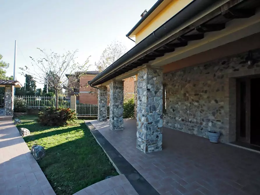 Immagine 3 di Casa bifamiliare in vendita  a Orciano Pisano