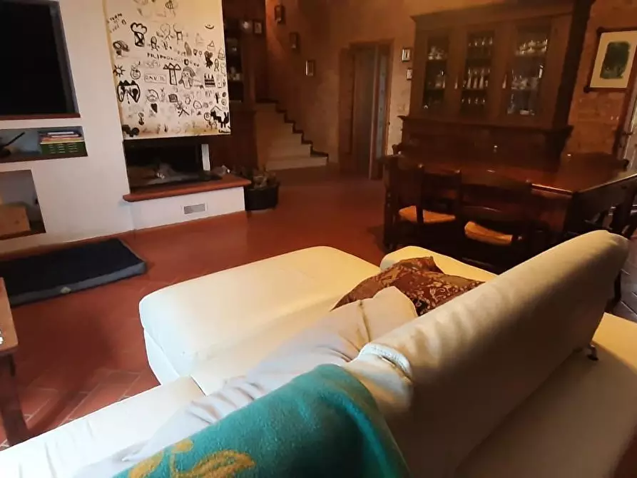 Immagine 9 di Villa in vendita  a Suvereto