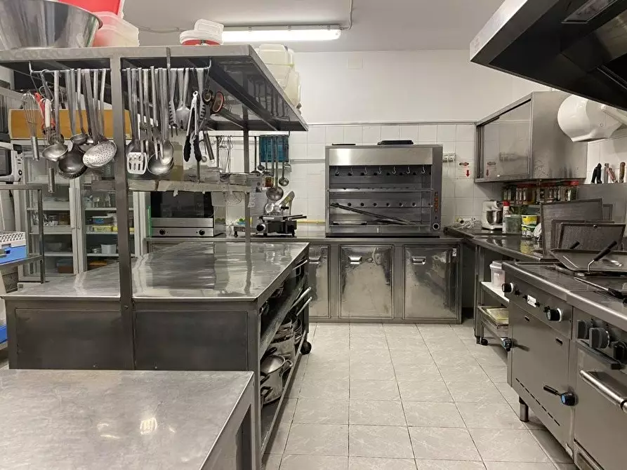 Immagine 7 di Bar / Ristorante in affitto  a Caselle Torinese