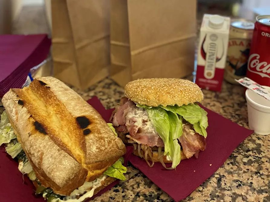 Immagine 13 di Bar / Ristorante in affitto  a Caselle Torinese