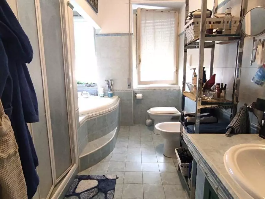 Immagine 17 di Appartamento in vendita  a Massa