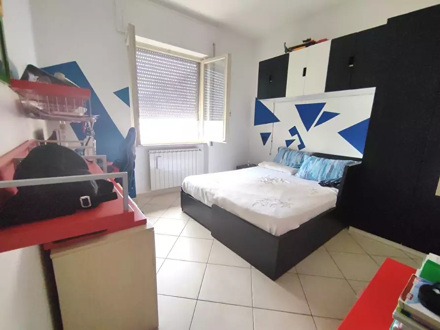 Immagine 13 di Appartamento in vendita  a Massa