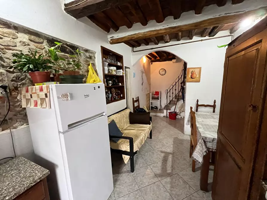Immagine 4 di Terratetto in vendita  a Lucca