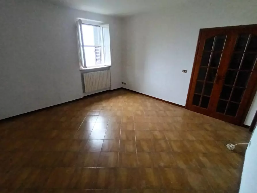 Immagine 32 di Appartamento in vendita  a Lucca