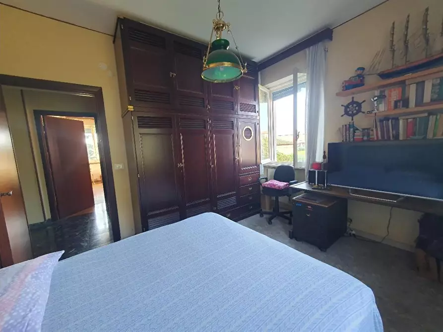 Immagine 14 di Appartamento in vendita  a Massa