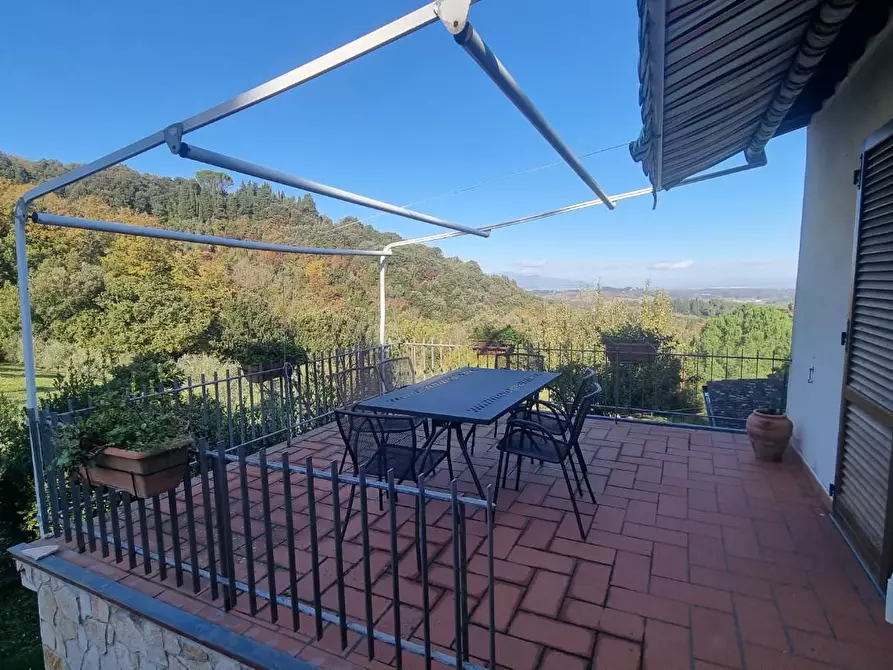 Immagine 15 di Casa colonica in vendita  a Collesalvetti