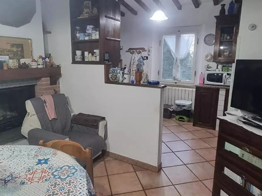 Immagine 32 di Casa colonica in vendita  a Collesalvetti