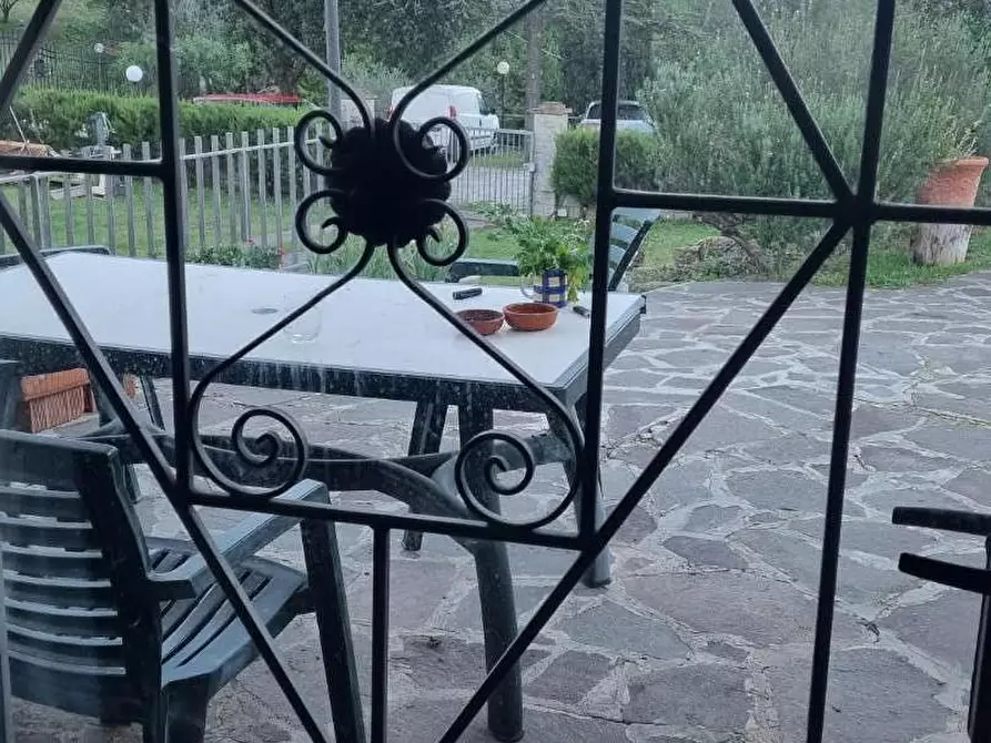 Immagine 24 di Casa colonica in vendita  a Collesalvetti