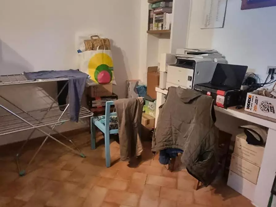 Immagine 28 di Casa colonica in vendita  a Collesalvetti