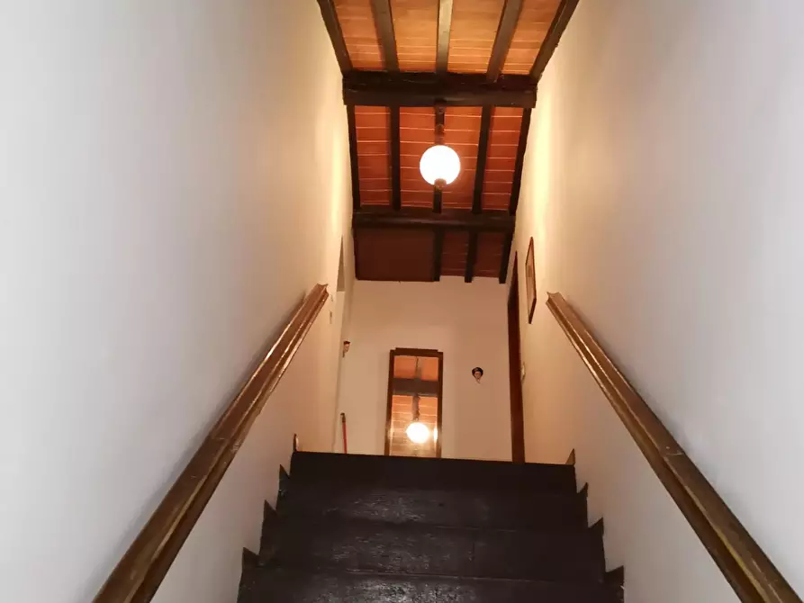 Immagine 13 di Appartamento in vendita  a Radicondoli