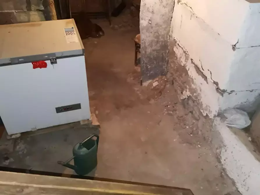 Immagine 18 di Appartamento in vendita  a Radicondoli