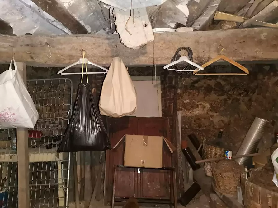 Immagine 20 di Appartamento in vendita  a Radicondoli