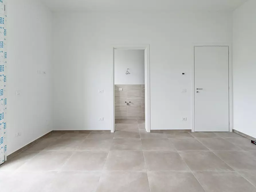 Immagine 37 di Villetta a schiera in vendita  a Empoli