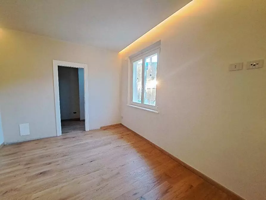 Immagine 7 di Appartamento in vendita  a Cascina