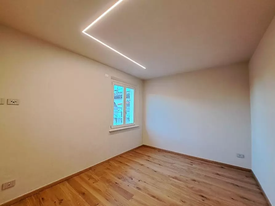 Immagine 5 di Appartamento in vendita  a Cascina