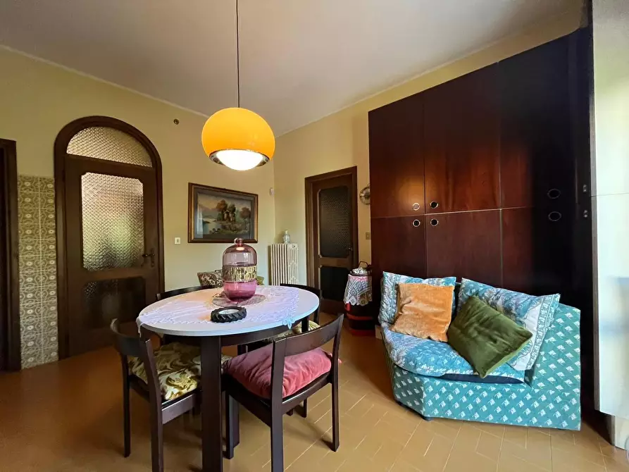 Immagine 10 di Villa in vendita  a Cascina