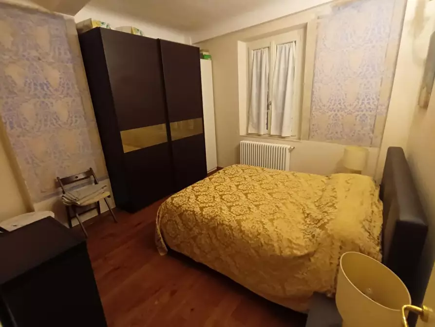 Immagine 31 di Appartamento in vendita  a Lucca