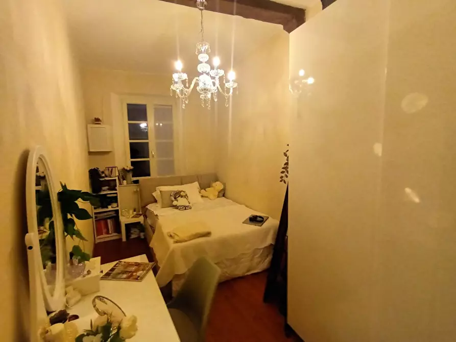 Immagine 15 di Appartamento in vendita  a Lucca