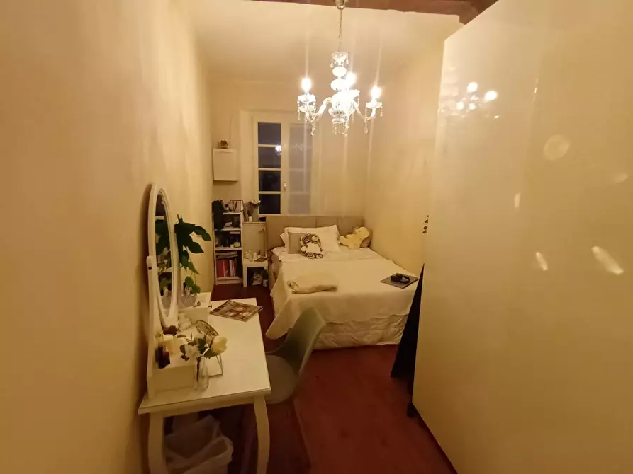 Immagine 18 di Appartamento in vendita  a Lucca