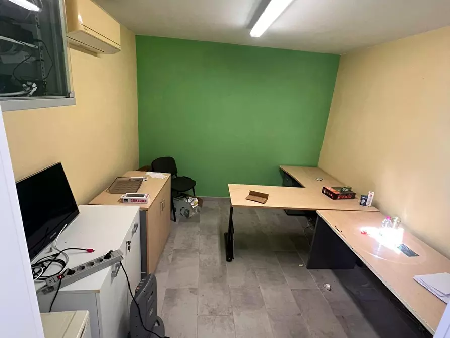 Immagine 5 di Attività artigianale in vendita  a Vicopisano