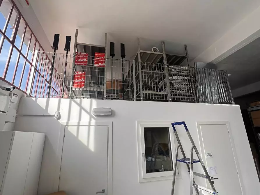 Immagine 4 di Attività artigianale in vendita  a Vicopisano