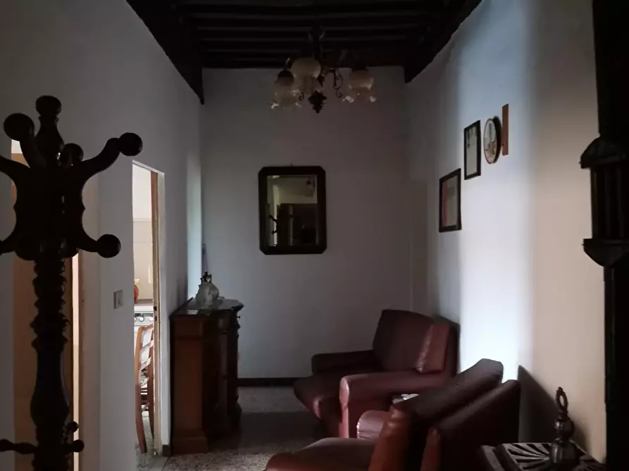 Immagine 35 di Appartamento in vendita  a Radicondoli