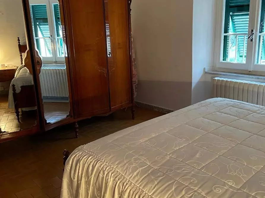 Immagine 6 di Appartamento in vendita  a Carrara