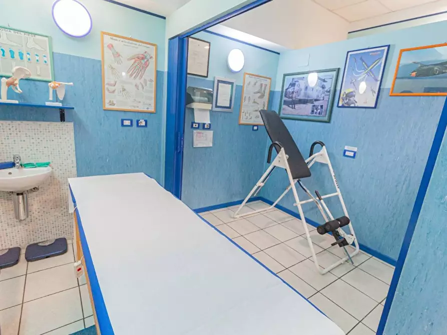 Immagine 27 di Ufficio in vendita  a San Giuliano Terme