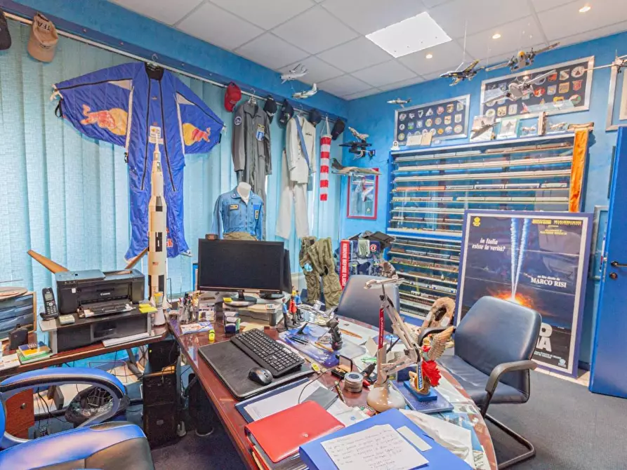 Immagine 23 di Ufficio in vendita  a San Giuliano Terme