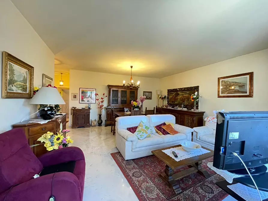 Immagine 9 di Appartamento in vendita  a Empoli