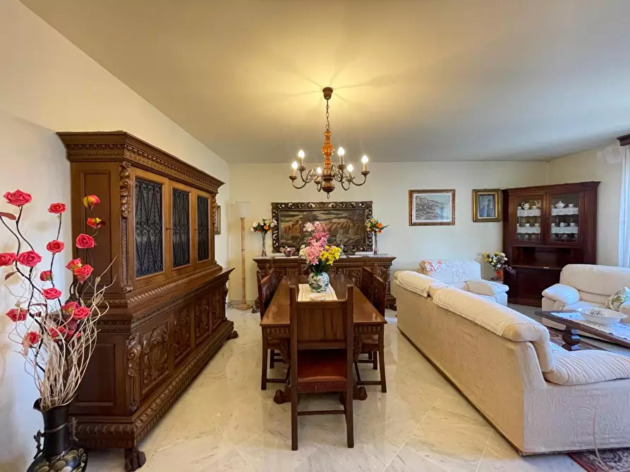 Immagine 5 di Appartamento in vendita  a Empoli