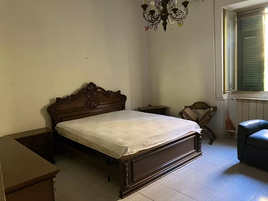 Immagine 4 di Appartamento in vendita  a Massa