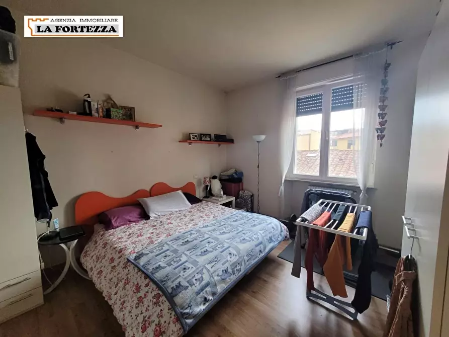 Immagine 4 di Appartamento in vendita  a Pisa