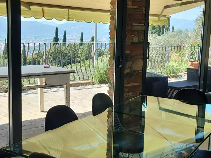 Immagine 2 di Villa in vendita  a Fosdinovo