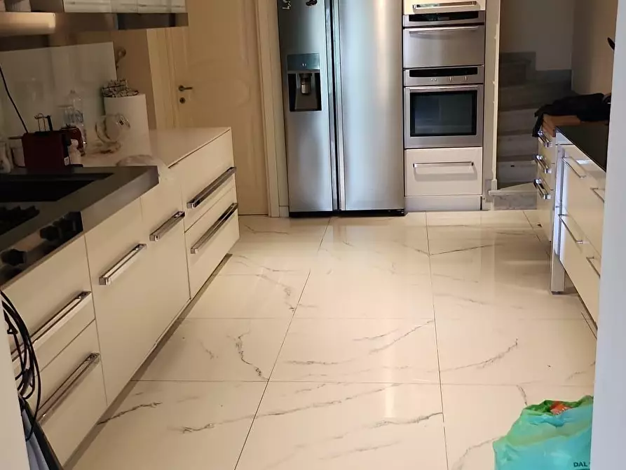 Immagine 3 di Villa in vendita  a Fosdinovo