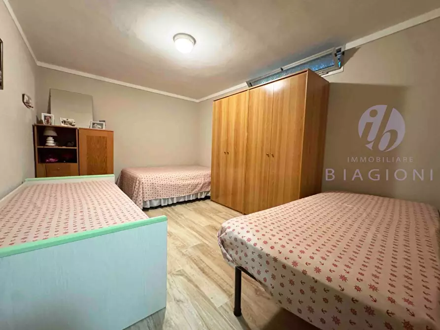 Immagine 15 di Casa bifamiliare in vendita  a Pietrasanta