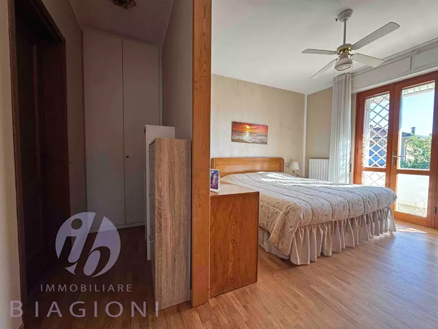 Immagine 24 di Casa bifamiliare in vendita  a Pietrasanta