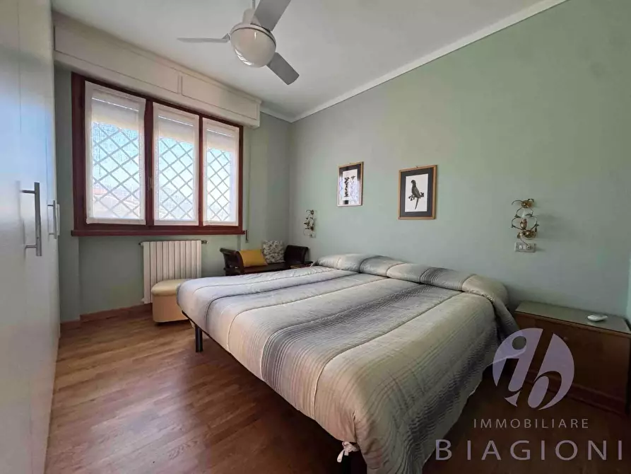 Immagine 23 di Casa bifamiliare in vendita  a Pietrasanta