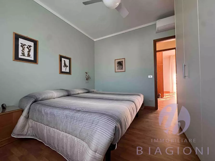 Immagine 32 di Casa bifamiliare in vendita  a Pietrasanta