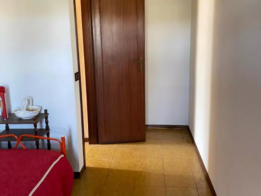 Immagine 18 di Appartamento in vendita  a Viareggio